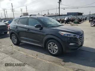 2018 Hyundai Tucson SEL z VIN KM8J33A48JU743753, wystawiony jako Copart lot #82296395 z przebiegiem 77 997 mil mil oraz Czysty tytuł • Clean title. Historia ofert i sprzedaży dostępna na DreamBid. Obrazek 4.