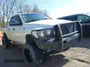 2006 Dodge 2500 SLT z VIN 3D7KS28C96G123013, wystawiony jako IAAI lot #41969108 z przebiegiem 330 447 mil mil oraz . Historia ofert i sprzedaży dostępna na DreamBid. Obrazek 1.