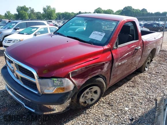 2012 Ram 1500 ST с VIN 3C6JD6AP6CG215932, выставлен на аукционе IAAI как лот 42437686 с пробегом 187 206 миль миль и . История ставок и продаж доступна на DreamBid. Изображение 2.