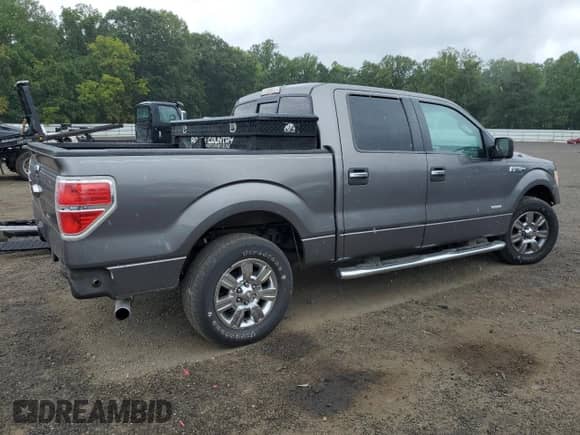 2012 Ford F-150 XL z VIN 1FTFW1CT3CFC17337, wystawiony jako Copart lot #68499685 z przebiegiem 176 628 mil mil oraz Szkoda całkowita • Salvage title. Historia ofert i sprzedaży dostępna na DreamBid. Obrazek 3.