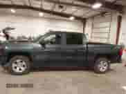 2017 Chevrolet Silverado 1500 LT z VIN 3GCUKRECXHG165368, wystawiony jako IAAI lot #43071774 z przebiegiem 206 163 mil mil oraz . Historia ofert i sprzedaży dostępna na DreamBid. Obrazek 15.