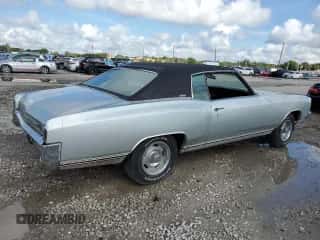 1970 Chevrolet Monte Carlo z VIN 138570B137598, wystawiony jako Copart lot #56896645 z przebiegiem Nie podano mil oraz Czysty tytuł • Clean title. Historia ofert i sprzedaży dostępna na DreamBid. Obrazek 3.