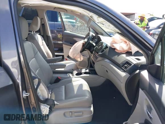 2021 Honda Pilot EX-L z VIN 5FNYF5H5XMB044366, wystawiony jako IAAI lot #42713953 z przebiegiem 68 651 mil mil oraz . Historia ofert i sprzedaży dostępna na DreamBid. Obrazek 5.