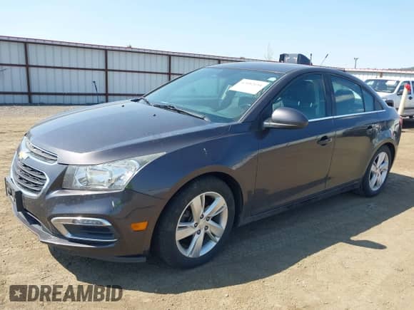 2015 Chevrolet Cruze Diesel z VIN 1G1P75SZ6F7170844, wystawiony jako IAAI lot #42082654 z przebiegiem 99 033 mil mil oraz . Historia ofert i sprzedaży dostępna na DreamBid. Obrazek 2.