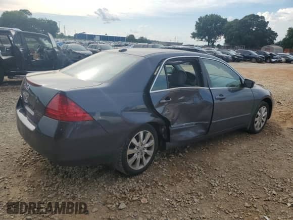 2007 Honda Accord EX-L с VIN 1HGCM66827A041558, выставлен на аукционе Copart как лот 63267405 с пробегом 98 435 миль миль и Списание • Salvage title. История ставок и продаж доступна на DreamBid. Изображение 3.