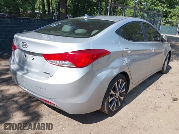 2011 Hyundai Elantra GLS с VIN 5NPDH4AE1BH052674, выставлен на аукционе IAAI как лот 42893205 с пробегом 158 307 миль миль и . История ставок и продаж доступна на DreamBid. Изображение 4.