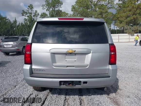 2020 Chevrolet Tahoe LT with VIN 1GNSCBKCXLR254180, listed as a IAAI auction lot 43290464 with 109,701 mi miles and . Bid and sale history available at DreamBid. Image 16.