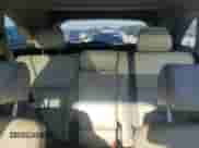 2017 Kia Sorento EX z VIN 5XYPH4A18HG288734, wystawiony jako Copart lot #61459035 z przebiegiem 81 181 mil mil oraz Czysty tytuł • Clean title. Historia ofert i sprzedaży dostępna na DreamBid. Obrazek 10.