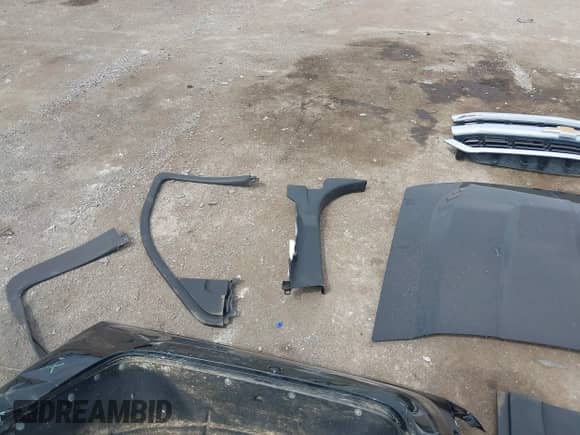 2017 Chevrolet Silverado 1500 LT с VIN 1GCRCRECXHZ140912, выставлен на аукционе IAAI как лот 43029107 с пробегом 71 030 миль миль и . История ставок и продаж доступна на DreamBid. Изображение 20.