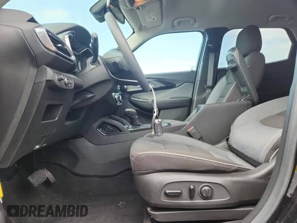 2022 Chevrolet TrailBlazer LT с VIN KL79MPS29NB115935, выставлен на аукционе Copart как лот 68840205 с пробегом 67 333 миль миль и На запчасти • Non repairable. История ставок и продаж доступна на DreamBid. Изображение 7.