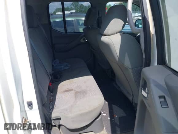 2018 Nissan Frontier SV z VIN 1N6AD0EV1JN717375, wystawiony jako IAAI lot #42491578 z przebiegiem 88 000 mil mil oraz . Historia ofert i sprzedaży dostępna na DreamBid. Obrazek 8.