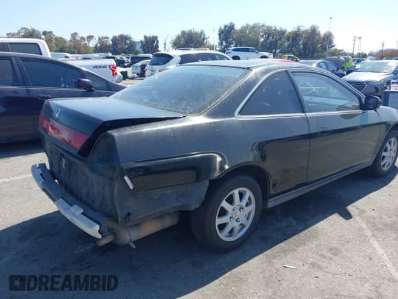 2002 Honda Accord with VIN 1HGCG32212A021169, listed as a IAAI auction lot 42303781 with 179,779 mi miles and . Bid and sale history available at DreamBid. Image 4.