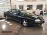 1999 Chevrolet Monte Carlo SS z VIN 2G1WX12K9X9155312, wystawiony jako IAAI lot #41701304 z przebiegiem 52 603 mil mil oraz . Historia ofert i sprzedaży dostępna na DreamBid. Obrazek 1.