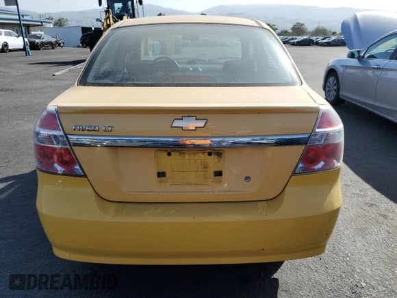 2010 Chevrolet Aveo 2LT z VIN KL1TG5DE5AB046674, wystawiony jako Copart lot #51097495 z przebiegiem 120 577 mil mil oraz Szkoda całkowita • Salvage title. Historia ofert i sprzedaży dostępna na DreamBid. Obrazek 6.