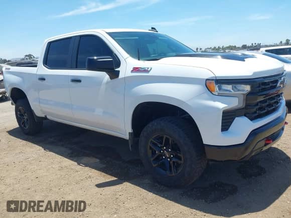 2024 Chevrolet Silverado 1500 LT Trail Boss z VIN 3GCUDFED5RG269642, wystawiony jako IAAI lot #42652273 z przebiegiem 25 972 mil mil oraz . Historia ofert i sprzedaży dostępna na DreamBid. Obrazek 1.