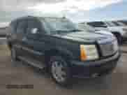 2006 Cadillac Escalade with VIN 1GYEC63NX6R160196, listed as a Copart auction lot 75517484 with 223,272 mi miles and Non repairable. Bid and sale history available at DreamBid. Image 4.