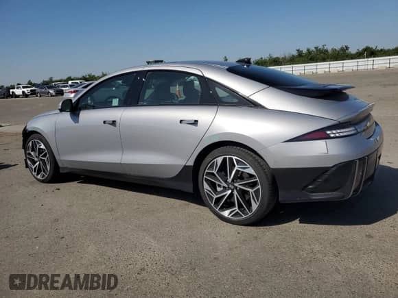 2023 Hyundai Ioniq 6 Limited с VIN KMHM54AA8PA045138, выставлен на аукционе Copart как лот 55784155 с пробегом 5 772 миль миль и Списание • Salvage title. История ставок и продаж доступна на DreamBid. Изображение 2.