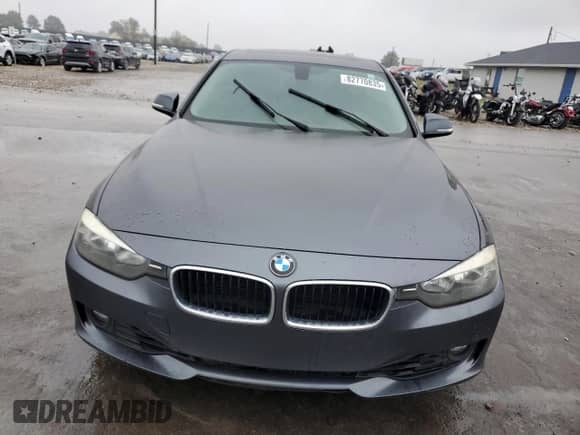 2015 BMW 3 Series 328i с VIN WBA3A5C57FF609040, выставлен на аукционе Copart как лот 82770835 с пробегом 129 286 миль миль и Чистый • Clean title. История ставок и продаж доступна на DreamBid. Изображение 5.