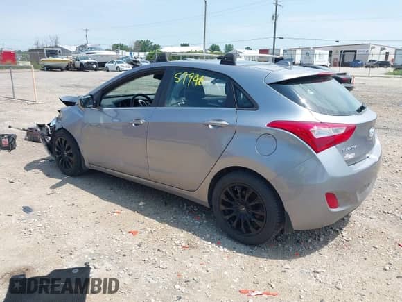 2013 Hyundai Elantra с VIN KMHD35LE3DU071071, выставлен на аукционе IAAI как лот 42657946 с пробегом 102 805 миль миль и . История ставок и продаж доступна на DreamBid. Изображение 3.