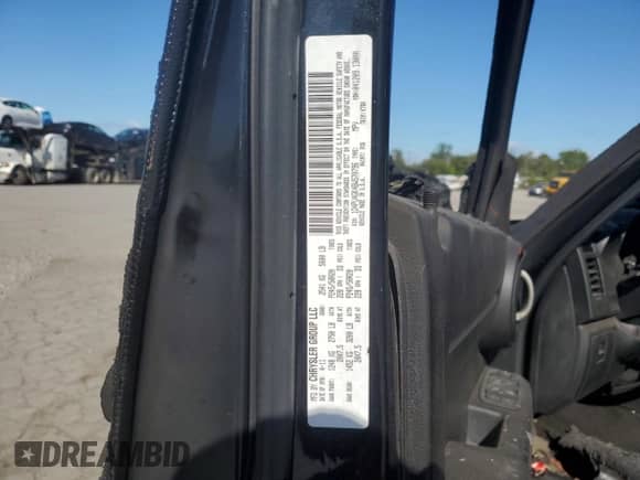 2011 Dodge Nitro Heat with VIN 1D4PU4GK4BW570796, listed as a Copart auction lot 70407245 with Not provided miles and Salvage title. Bid and sale history available at DreamBid. Image 13.
