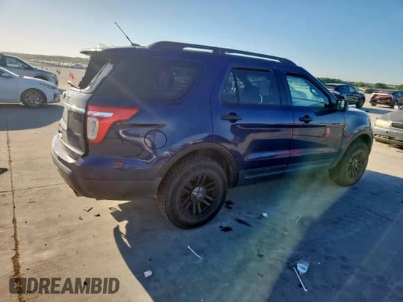 2011 Ford Explorer with VIN 1FMHK8B85BGA03173, listed as a Copart auction lot 62155705 with 225,085 mi miles and Salvage title. Bid and sale history available at DreamBid. Image 3.