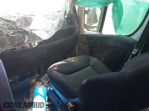 2020 Ram ProMaster Cargo с VIN 3C6TRVBG5LE103203, выставлен на аукционе IAAI как лот 42619817 с пробегом Не указан миль и . История ставок и продаж доступна на DreamBid. Изображение 5.