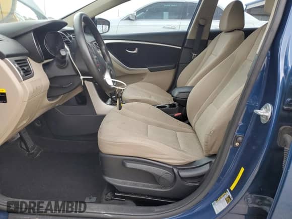 2014 Hyundai Elantra z VIN KMHD35LH1EU165624, wystawiony jako Copart lot #85525465 z przebiegiem 149 809 mil mil oraz Szkoda całkowita • Salvage title. Historia ofert i sprzedaży dostępna na DreamBid. Obrazek 7.