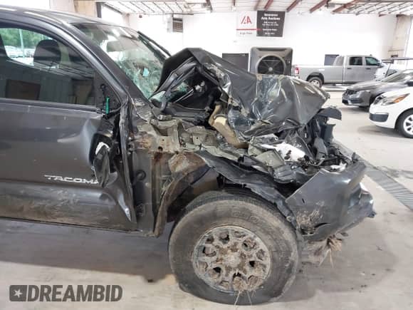 2022 Toyota Tacoma SR5 с VIN 3TMAZ5CN2NM181279, выставлен на аукционе IAAI как лот 43317687 с пробегом 129 450 миль миль и . История ставок и продаж доступна на DreamBid. Изображение 16.