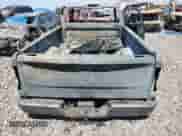 2016 Ram 1500 z VIN 3C6JR6DM7GG135886, wystawiony jako Copart lot #70295174 z przebiegiem Nie podano mil oraz Nie do naprawy • Non repairable. Historia ofert i sprzedaży dostępna na DreamBid. Obrazek 10.