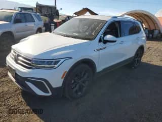 2024 Volkswagen Tiguan SE с VIN 3VV3B7AX3RM047840, выставлен на аукционе Copart как лот 86305925 с пробегом 31 477 миль миль и Чистый • Clean title. История ставок и продаж доступна на DreamBid. Изображение 1.