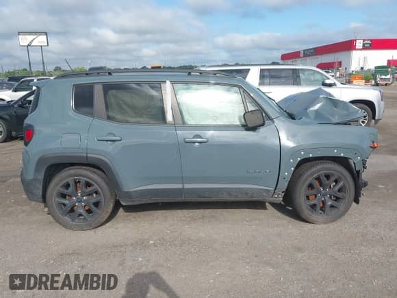 2017 Jeep Renegade Latitude с VIN ZACCJABBXHPE95831, выставлен на аукционе IAAI как лот 42693836 с пробегом 110 676 миль миль и . История ставок и продаж доступна на DreamBid. Изображение 12.