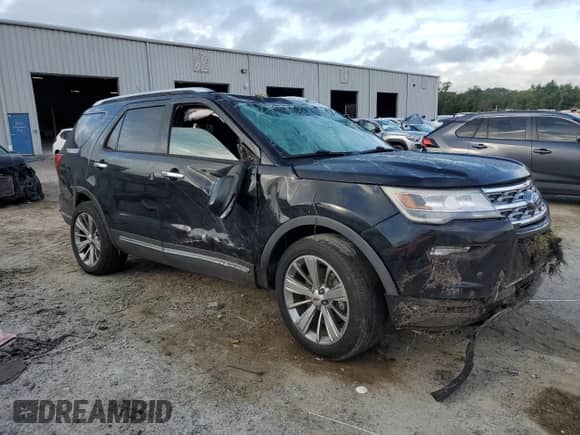 2018 Ford Explorer Limited z VIN 1FM5K8F86JGB57645, wystawiony jako Copart lot #85686605 z przebiegiem 150 570 mil mil oraz Szkoda całkowita • Salvage title. Historia ofert i sprzedaży dostępna na DreamBid. Obrazek 4.