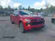 2022 Chevrolet Silverado 1500 RST z VIN 1GCUDEETXNZ561489, wystawiony jako IAAI lot #41959032 z przebiegiem 80 614 mil mil oraz . Historia ofert i sprzedaży dostępna na DreamBid. Obrazek 1.