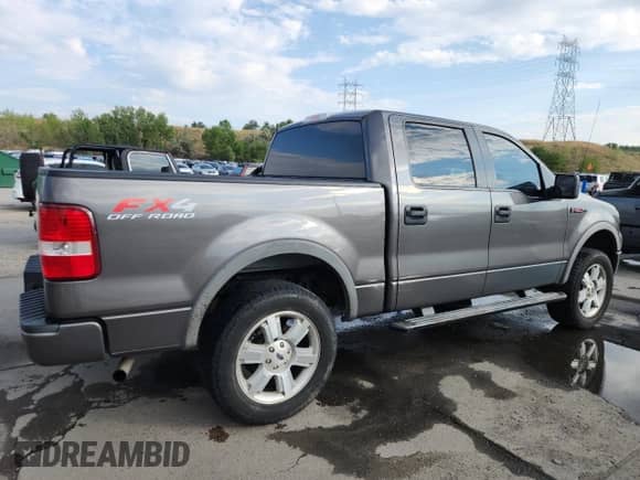 2006 Ford F-150 XLT with VIN 1FTPW14V66KD64056, listed as a Copart auction lot 71276435 with 175,362 mi miles and Salvage title. Bid and sale history available at DreamBid. Image 3.