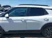 2023 Chevrolet TrailBlazer ACTIV с VIN KL79MVSL0PB115239, выставлен на аукционе IAAI как лот 43199194 с пробегом 46 458 миль миль и . История ставок и продаж доступна на DreamBid. Изображение 13.