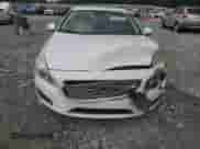 2013 Volvo S60 T6 R-Design Platinum с VIN YV1902FH5D2233375, выставлен на аукционе Copart как лот 68198835 с пробегом 82 713 миль миль и Списание • Salvage title. История ставок и продаж доступна на DreamBid. Изображение 5.