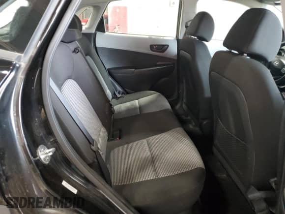 2019 Hyundai Kona SE z VIN KM8K12AAXKU208418, wystawiony jako Copart lot #67071285 z przebiegiem 42 809 mil mil oraz Czysty tytuł • Clean title. Historia ofert i sprzedaży dostępna na DreamBid. Obrazek 11.