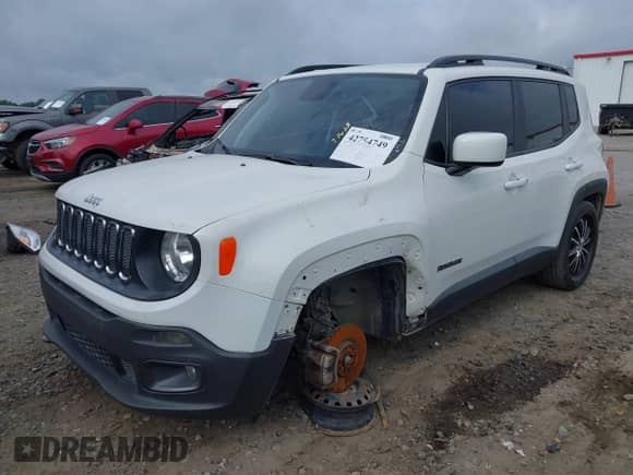 2018 Jeep Renegade Latitude with VIN ZACCJABB5JPJ67879, listed as a IAAI auction lot 42754749 with 114,217 mi miles and . Bid and sale history available at DreamBid. Image 20.