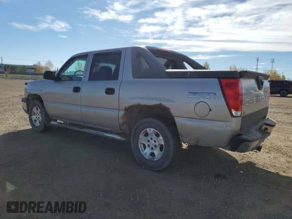 2004 Chevrolet Avalanche Z71 с VIN 3GNEK12T54G147291, выставлен на аукционе Copart как лот 85586575 с пробегом 310 993 миль миль и Списание • Salvage title. История ставок и продаж доступна на DreamBid. Изображение 2.