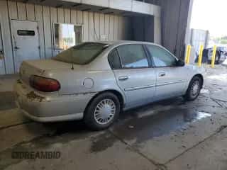 2005 Chevrolet Malibu Classic z VIN 1G1ND52F15M161040, wystawiony jako Copart lot #68928105 z przebiegiem Nie podano mil oraz Nie do naprawy • Non repairable. Historia ofert i sprzedaży dostępna na DreamBid. Obrazek 3.