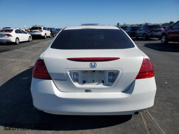 2006 Honda Accord LX with VIN 1HGCM56486A161094, listed as a Copart auction lot 90133135 with 234,916 mi miles and Salvage title. Bid and sale history available at DreamBid. Image 6.
