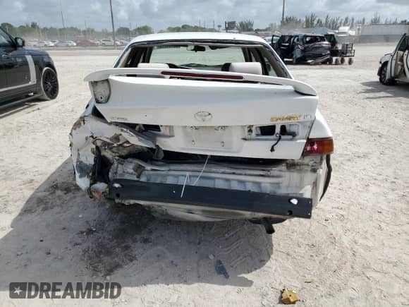 1997 Toyota Camry LE with VIN 4T1BG22K2VU793201, listed as a Copart auction lot 59761015 with 267,258 mi miles and Non repairable. Bid and sale history available at DreamBid. Image 6.