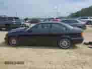 1995 BMW M3 с VIN WBSBF0328SEN91567, выставлен на аукционе IAAI как лот 43296303 с пробегом 92 798 миль миль и . История ставок и продаж доступна на DreamBid. Изображение 15.