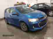 2017 Chevrolet Sonic LT с VIN 1G1JD6SH4H4118936, выставлен на аукционе IAAI как лот 42240701 с пробегом 77 083 миль миль и . История ставок и продаж доступна на DreamBid. Изображение 1.