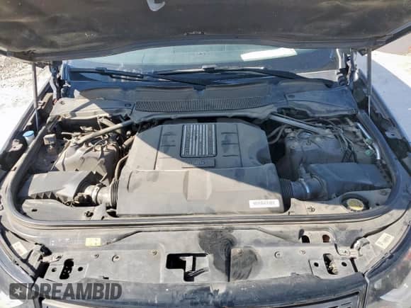 2019 Land Rover Discovery SE with VIN SALRG2RV9KA081454, listed as a Copart auction lot 69181485 with 72,609 mi miles and Salvage title. Bid and sale history available at DreamBid. Image 12.