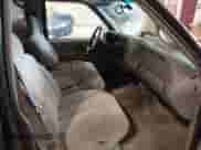 1999 Chevrolet Tahoe с VIN 1GNEC13R6XJ399568, выставлен на аукционе IAAI как лот 42908723 с пробегом 201 193 миль миль и . История ставок и продаж доступна на DreamBid. Изображение 5.