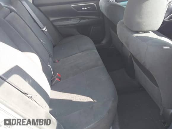 2015 Nissan Altima S z VIN 1N4AL3AP4FC466441, wystawiony jako IAAI lot #43203206 z przebiegiem 65 104 mil mil oraz . Historia ofert i sprzedaży dostępna na DreamBid. Obrazek 8.