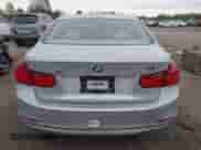 2013 BMW 3 Series 328i xDrive с VIN WBA3B3C58DF536615, выставлен на аукционе IAAI как лот 43551198 с пробегом 94 165 миль миль и . История ставок и продаж доступна на DreamBid. Изображение 16.