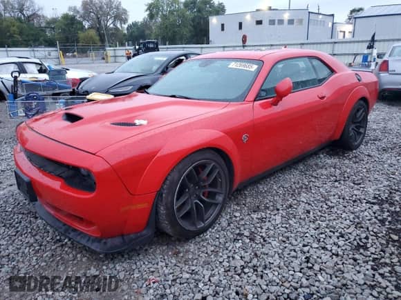 2018 Dodge Challenger SRT Hellcat with VIN 2C3CDZC95JH171263, listed as a Copart auction lot 71269685 with Not provided miles and Clean title. Bid and sale history available at DreamBid. Image 1.
