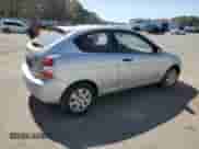 2010 Hyundai Accent GS z VIN KMHCM3ACXAU179259, wystawiony jako Copart lot #49603965 z przebiegiem 129 963 mil mil oraz Szkoda całkowita • Salvage title. Historia ofert i sprzedaży dostępna na DreamBid. Obrazek 3.